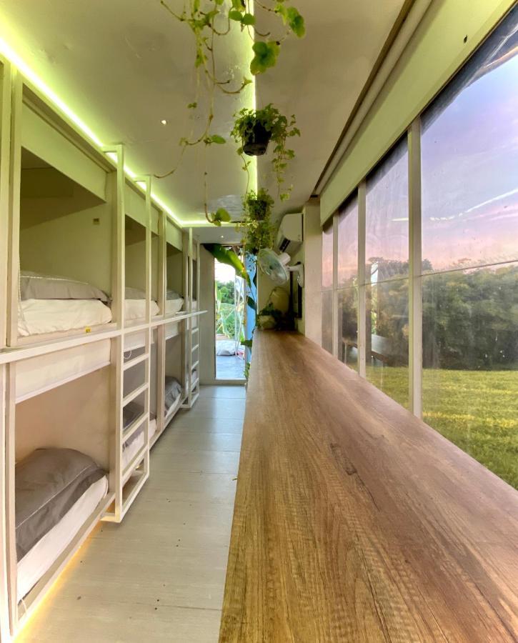 The Hide Hostel At Canggu (Adults Only) Экстерьер фото